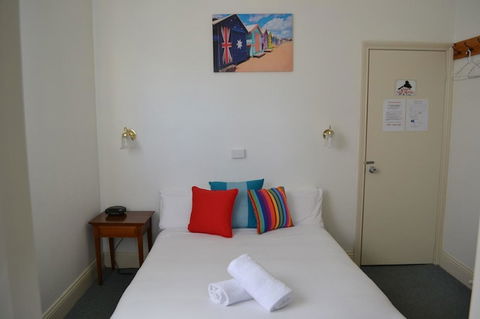 Point Lonsdale Guest House - Sydney 4u 11