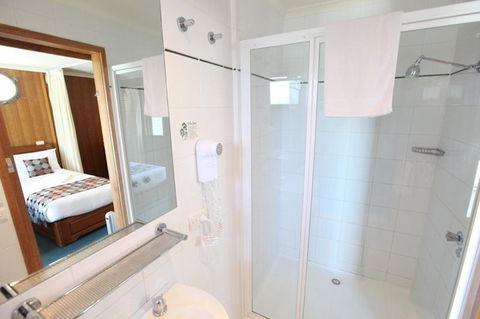 Point Lonsdale Guest House - Sydney 4u 23
