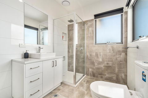Rosewater Townhouses Dromana - Accommodation Sydney 19