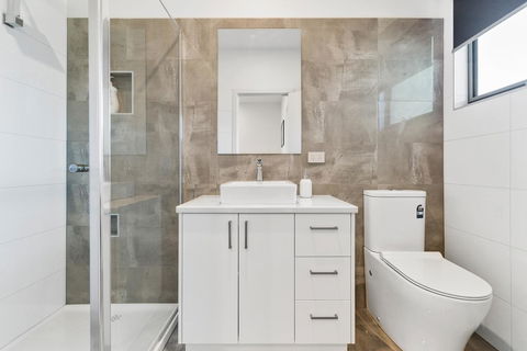 Rosewater Townhouses Dromana - Accommodation Sydney 11