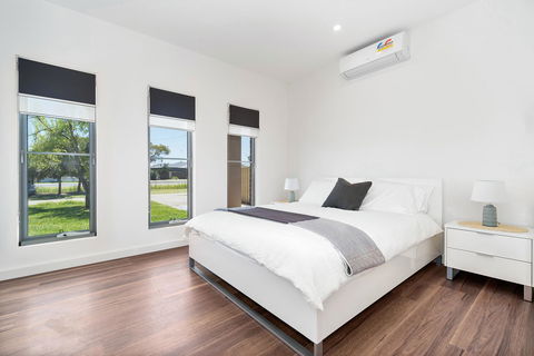 Rosewater Townhouses Dromana - Accommodation Sydney 29