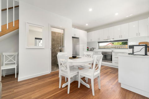 Rosewater Townhouses Dromana - Accommodation Sydney 16