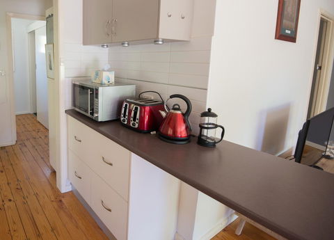 Flora Hill Creek Views - Sydney 4u 12