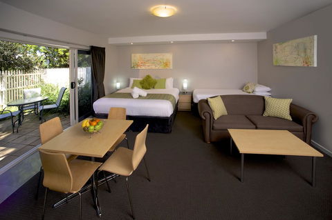 Boathouse Resort Studios And Suites - Sydney 4u 20