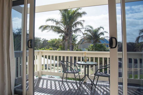 Boathouse Resort Studios And Suites - Sydney 4u 9