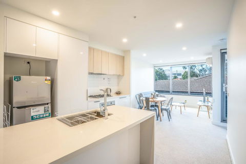 Poplar Apartments - Sydney 4u 13