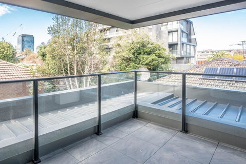 Poplar Apartments - Sydney 4u 10