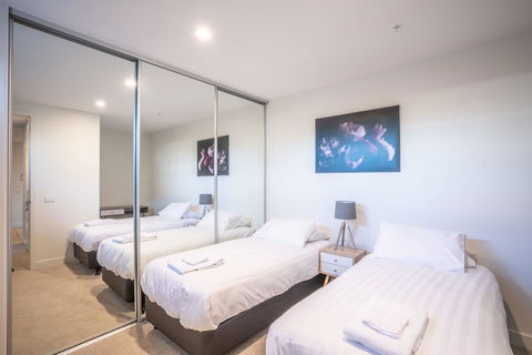 Poplar Apartments - Sydney 4u 27