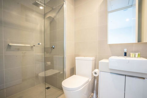 Poplar Apartments - Sydney 4u 8