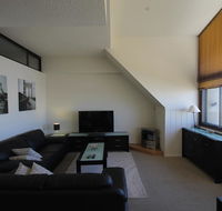Arlberg Hotham - Sydney 4u