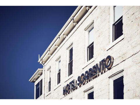 Hotel Sorrento - Sydney 4u 24