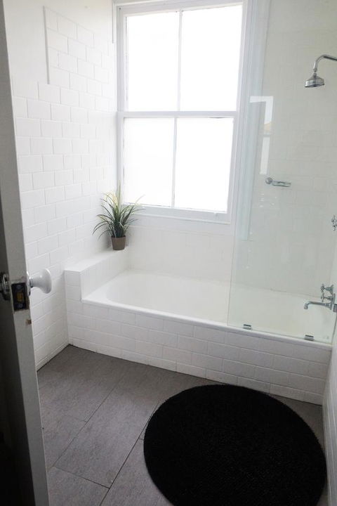 The Royal Hotel Mornington - Sydney 4u 12