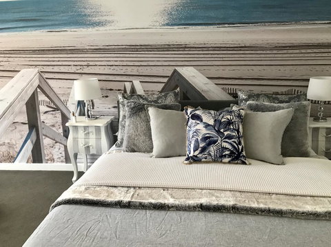 Lorne World - Accommodation Sydney 11