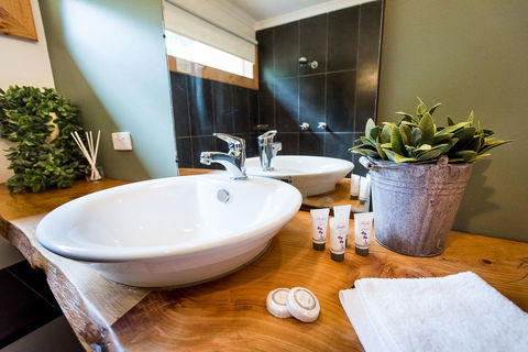 Avalon House - Sydney 4u 10