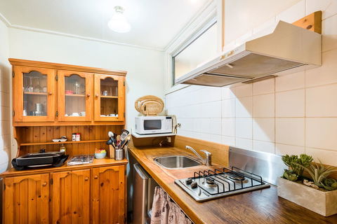 Avalon House - Sydney 4u 43