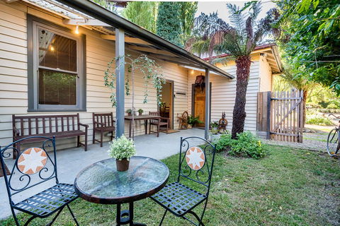 Avalon House - Sydney 4u 1