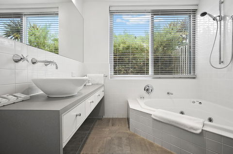 Oceanic Sorrento - Sydney 4u 5