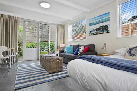 Oceanic Sorrento - Sydney 4u 4