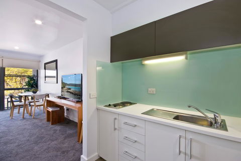 Lorne Bay View Motel - Sydney 4u 29