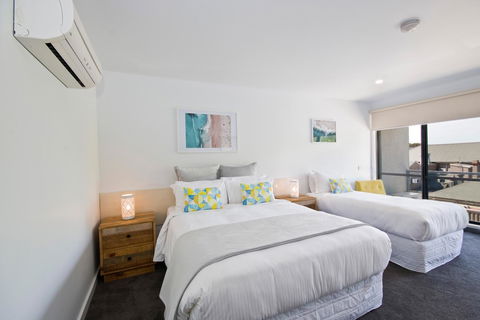 Lorne Bay View Motel - Sydney 4u 32