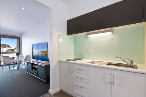 Lorne Bay View Motel - Sydney 4u 1