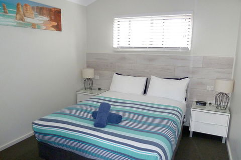 Apollo Bay Waterfront Motor Inn - Sydney 4u 6