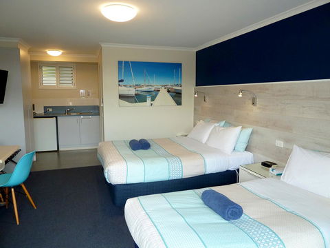 Apollo Bay Waterfront Motor Inn - Sydney 4u 15