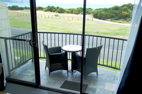 Apollo Bay Waterfront Motor Inn - Sydney 4u 28