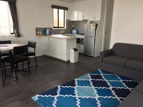 Apollo Bay Waterfront Motor Inn - Sydney 4u 34