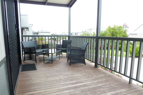 Apollo Bay Waterfront Motor Inn - Sydney 4u 12