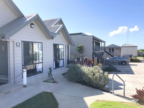 Apollo Bay Waterfront Motor Inn - Sydney 4u 21