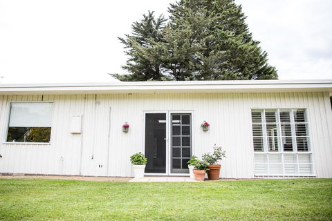 The Cottage - Sydney 4u 9