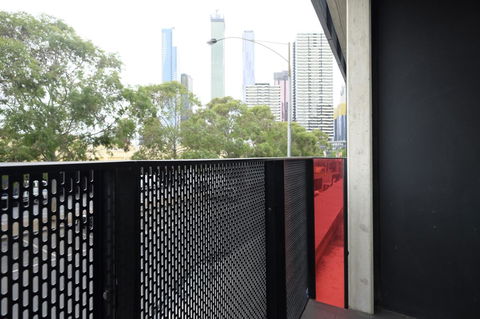 Mono Apartments On Franklin Street - Sydney 4u 4