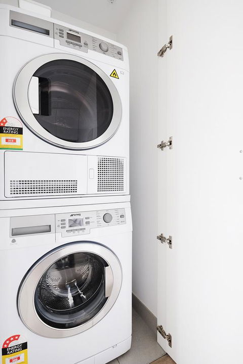 Mono Apartments On Franklin Street - Sydney 4u 29