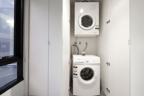 Mono Apartments On Franklin Street - Sydney 4u 9