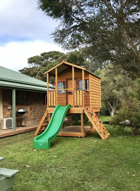 Apollo Bay Cottages - Sydney 4u 5