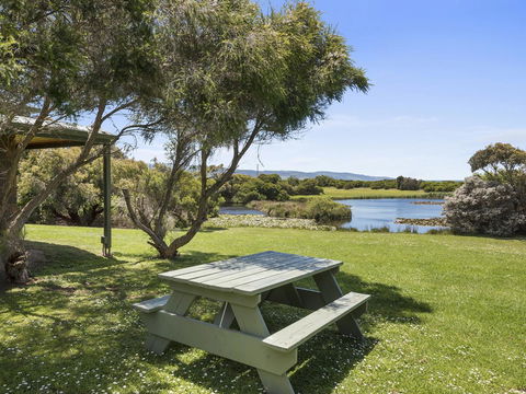 Apollo Bay Cottages - Sydney 4u 6