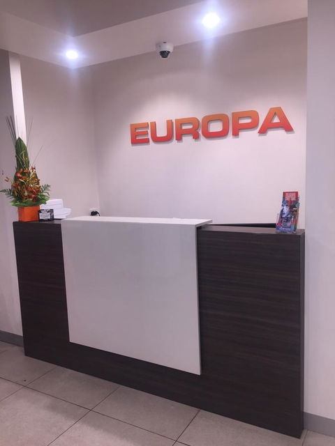 Europa Melbourne - Sydney 4u 2