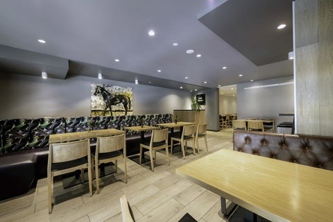 Brady Hotels Central Melbourne - Accommodation Sydney 15