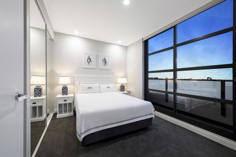 The Hamptons Apartments - St Kilda - Sydney 4u 4