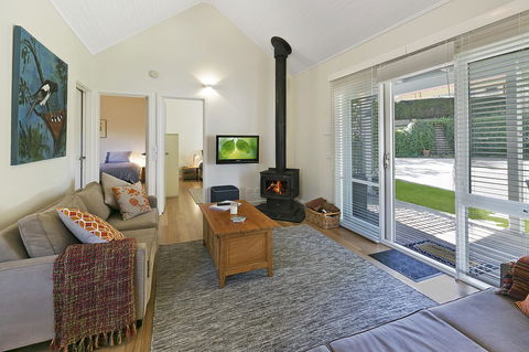 Bilinga Cottages - Sydney 4u 9