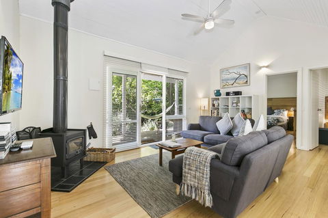 Bilinga Cottages - Sydney 4u 5