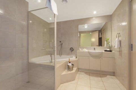 Melbourne Metropole Central Official - Sydney 4u 30