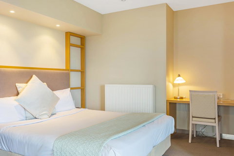 Deep Blue Hotel & Hot Springs - Accommodation Sydney 36