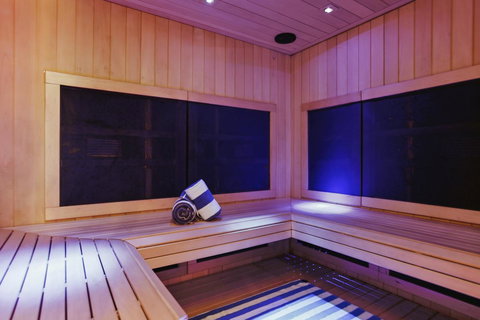 Deep Blue Hotel & Hot Springs - Accommodation Sydney 15