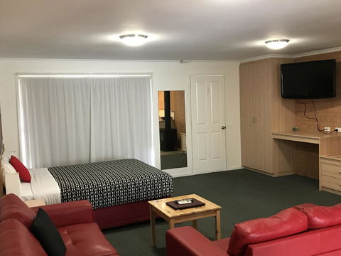 Beachcomber Motel & Apartments - Sydney 4u 11