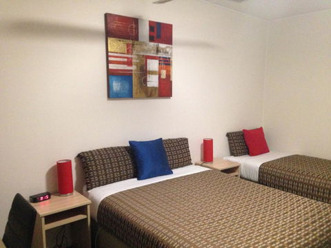 Beachcomber Motel & Apartments - Sydney 4u 17