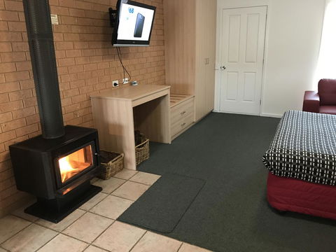 Beachcomber Motel & Apartments - Sydney 4u 4