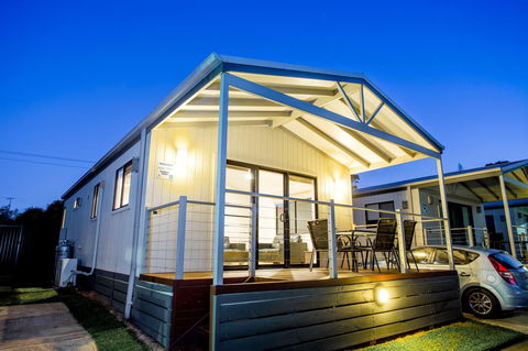 Discovery Parks - Geelong - Sydney 4u 6