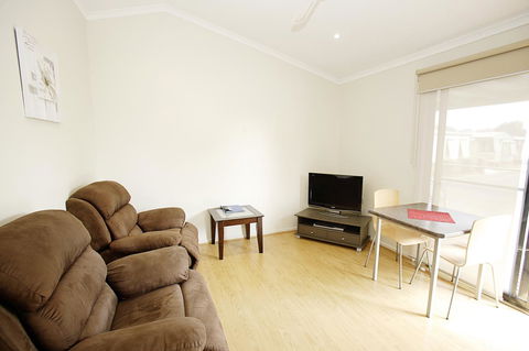 Discovery Parks - Geelong - Sydney 4u 37